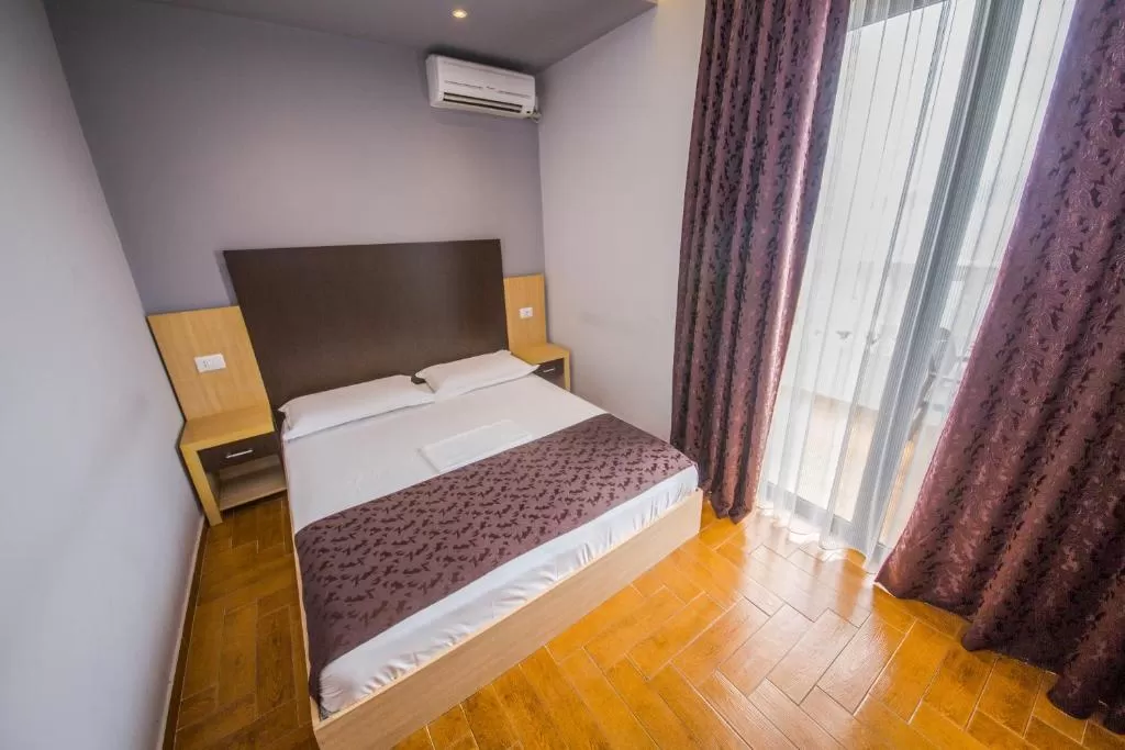 Apollon DBL Superior Full SV 1.jpg